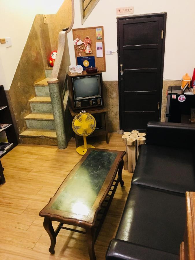 Feng Chao Home Tainan Bagian luar foto
