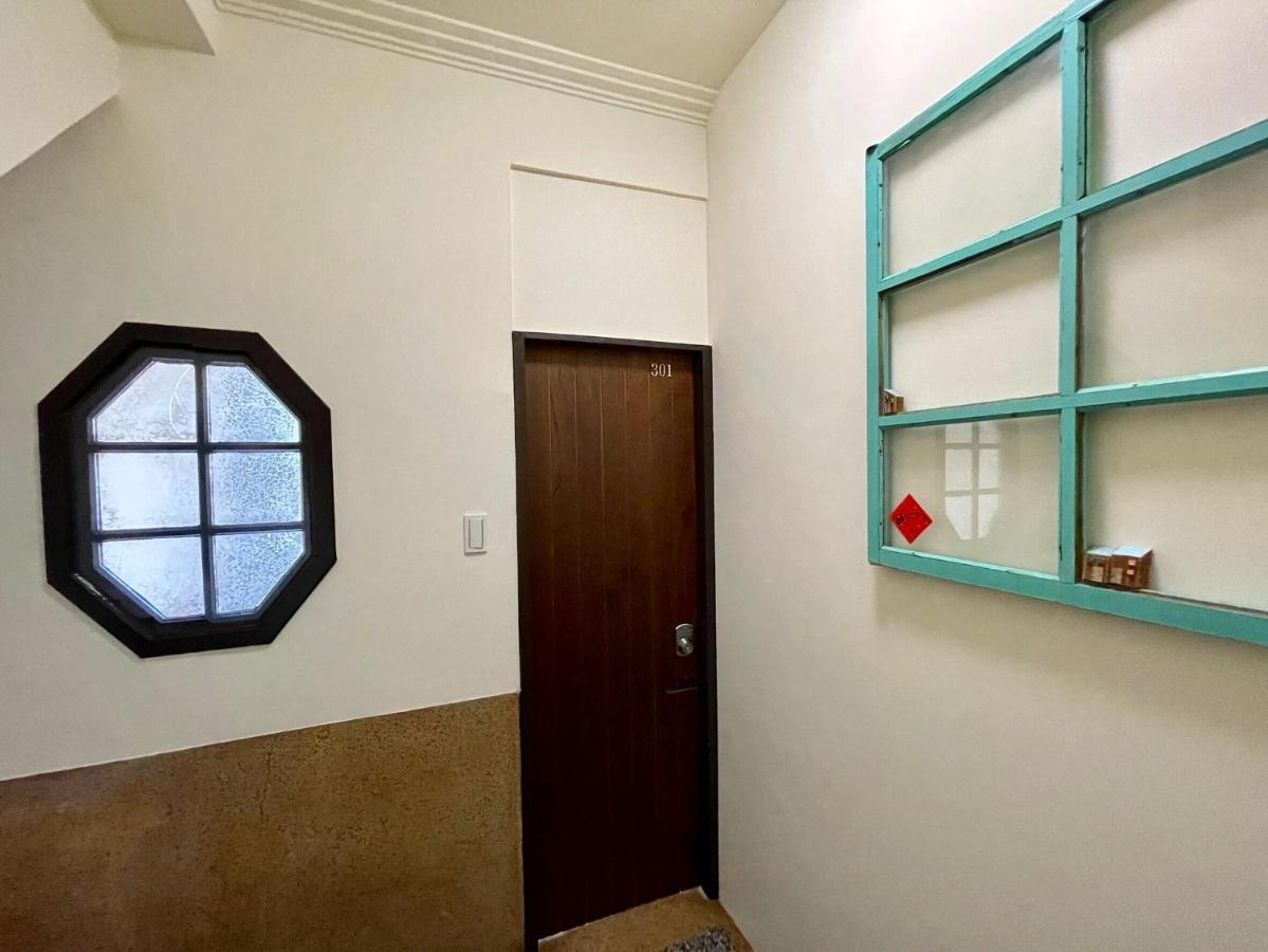 Feng Chao Home Tainan Bagian luar foto