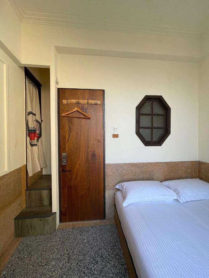 Feng Chao Home Tainan Bagian luar foto
